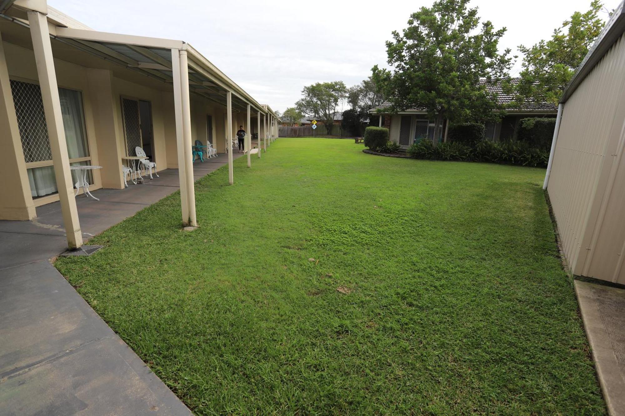 Sleepy Hill Motor Inn Raymond Terrace Exterior photo